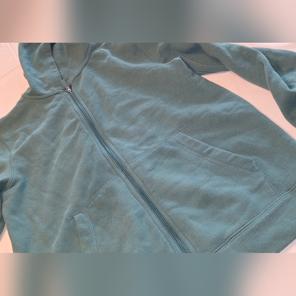 Tek Gear - Picture 9 of 10